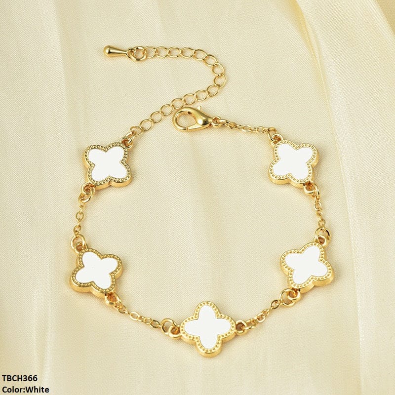 Elegant Clover Charm Bracelet