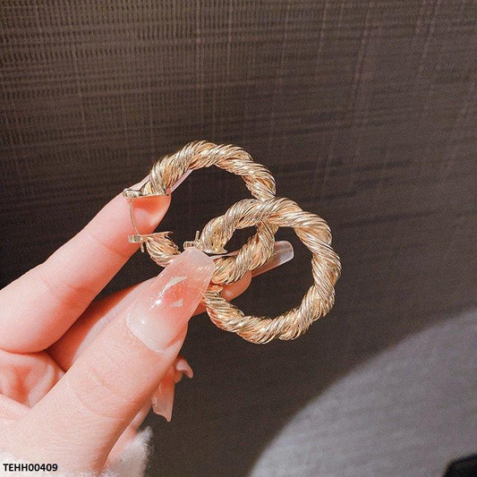 Twisted Rope Hoop Earrings