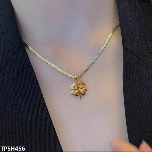 Flower Pendant Necklace