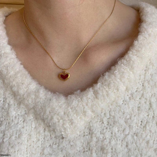 Gold Heart Pendant Necklace