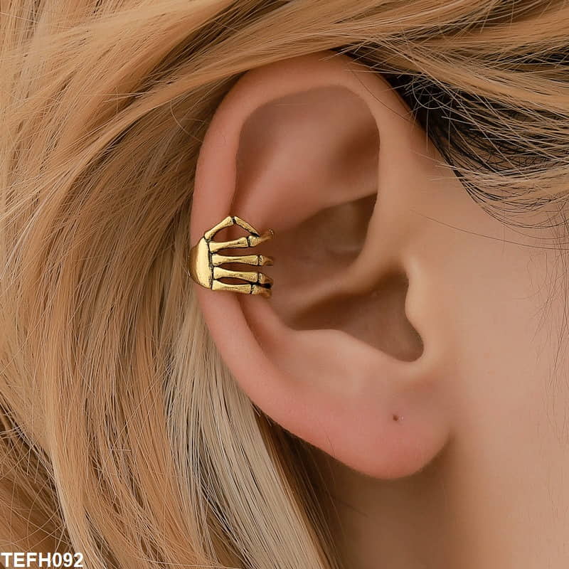 Skeleton Hand Ear Cuff