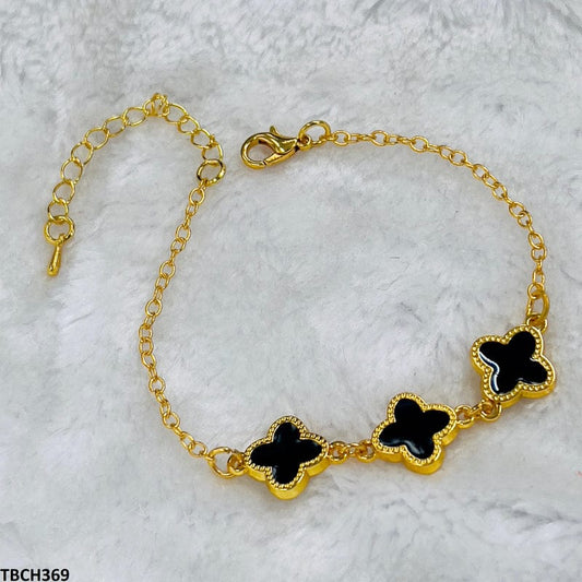 Elegant Clover Charm Bracelet