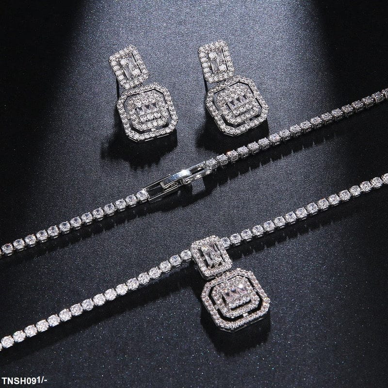 Classic Cushion Necklace Set