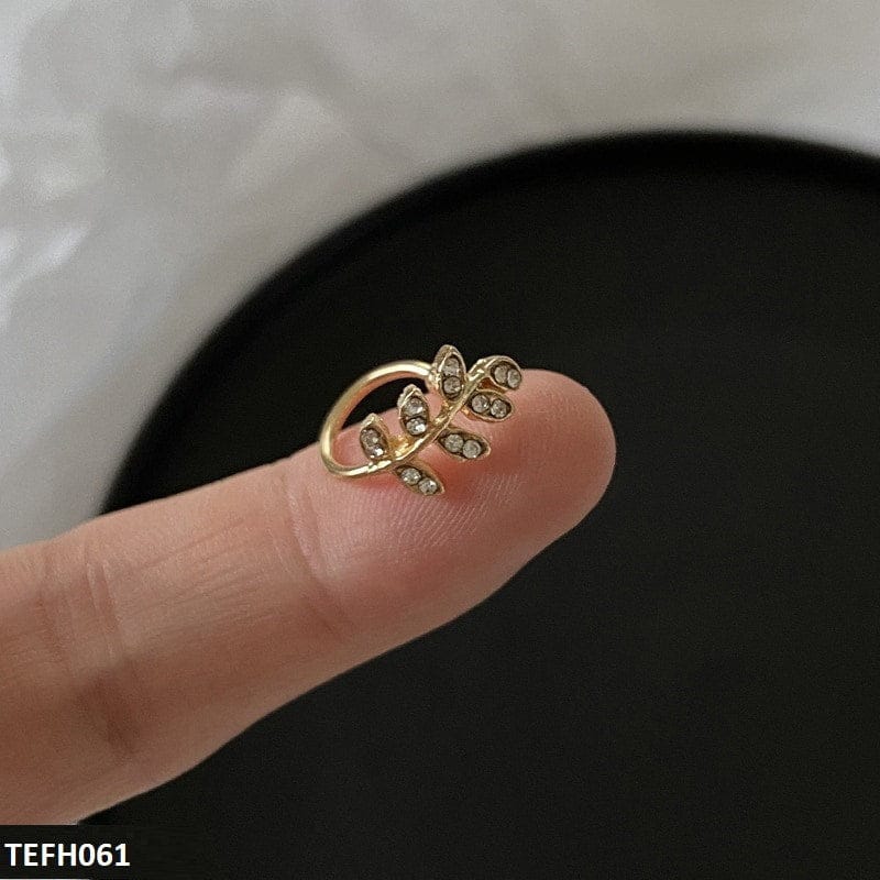 Delicate Leaf Ear Cuff
